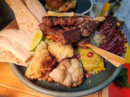 The Swan - A Colombo Edition Hotel