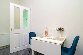 Ferry Nice - Your Home From Home