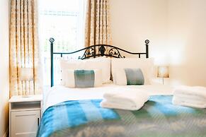 Ferry Nice - Your Home From Home