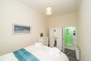 Ferry Nice - Your Home From Home