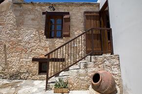 Droushia Corner House