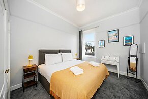 Ferry Gem - Live Like a Local