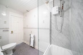 Ferry Gem - Live Like a Local