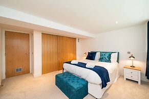 Whinny Brae - Quirky Conversion