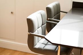 Whinny Brae - Quirky Conversion