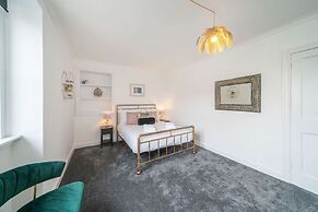 The Palm - Eclectic Bliss