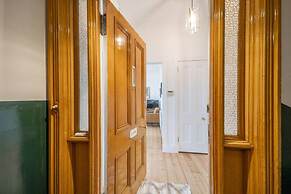 Jane s Place - Chic 2 bed Apartment