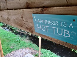 Shepherds Hut With hot tub on Anglesey North Wales