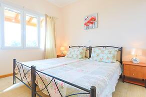 Kati Sea View in Kentroma