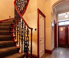 Nelson Manor City Centre Townhouse