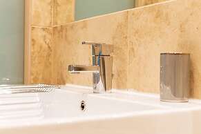 Nelson Manor City Centre Townhouse