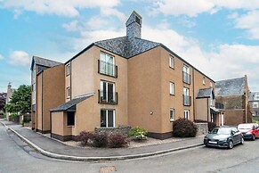 Church Court - Serenity and Style