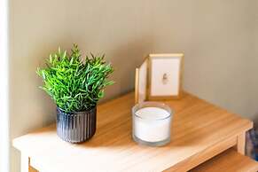 Riverview - Overlooks The Tay