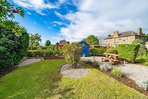 Riverview - Overlooks The Tay