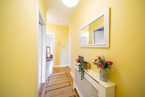 Riverview - Overlooks The Tay