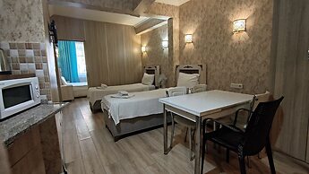 Nuray Hotel
