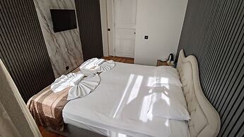 Nuray Hotel