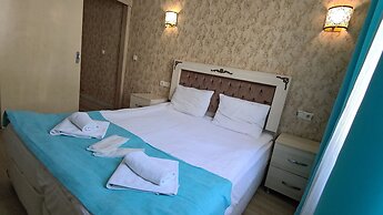 Nuray Hotel