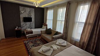 Nuray Hotel