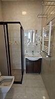 Nuray Hotel