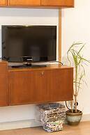 Stylish 1BR Next to Tower Bridge