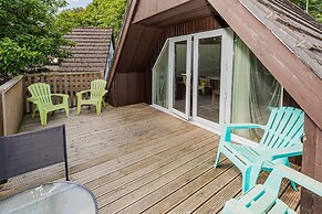 Over the Horizon Lodges