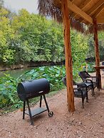 19 Son's Rio Cibolo - Birdhouse Cabin