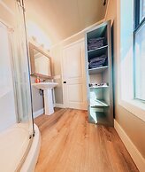 19 Son's Rio Cibolo - Birdhouse Cabin