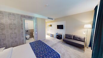 Epigraph town hotel