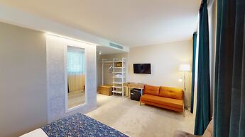 Epigraph town hotel