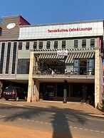 Tenda Suites and Restaurant