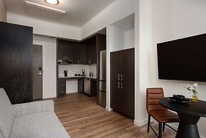 Holman Riverfront Park Hotel Salem, Tapestry by Hilton