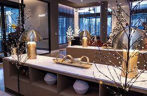 Holman Riverfront Park Hotel Salem, Tapestry by Hilton