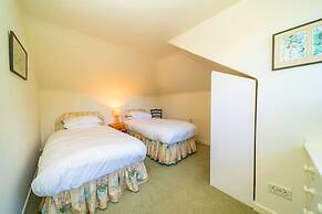 Kirkgate Cottage Countryside Living