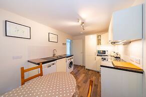 Kirkgate Cottage Countryside Living