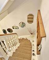 Castle Beach - Spectacular Victorian Villa