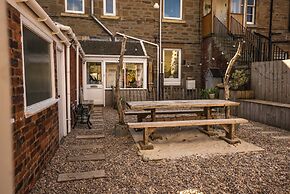 Castle Beach - Spectacular Victorian Villa