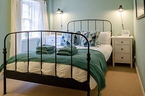 Kirk Wynd Cottage - Traditionally Charming