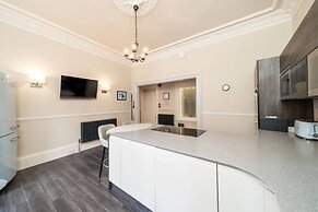 Cordis Apartment - A Trendsetter s Residence