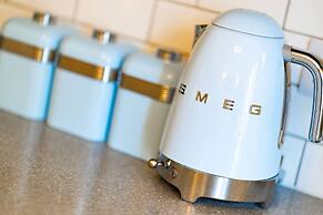 Cordis Apartment - A Trendsetter s Residence