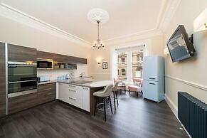 Cordis Apartment - A Trendsetter s Residence