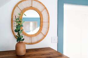 Regal Residence - Metropolitan Luxury