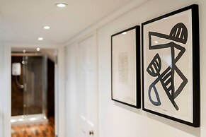 Regal Residence - Metropolitan Luxury