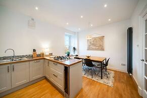 Regal Residence - Metropolitan Luxury