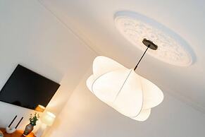 Regal Residence - Metropolitan Luxury