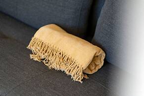 Regal Residence - Metropolitan Luxury