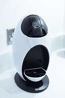 Panmure Apartment - A Glamorous Renovation