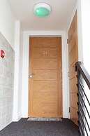 Panmure Apartment - A Glamorous Renovation