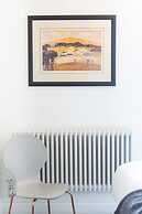 Panmure Apartment - A Glamorous Renovation