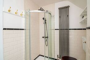 Thrums Cottage - A Writer s Retreat